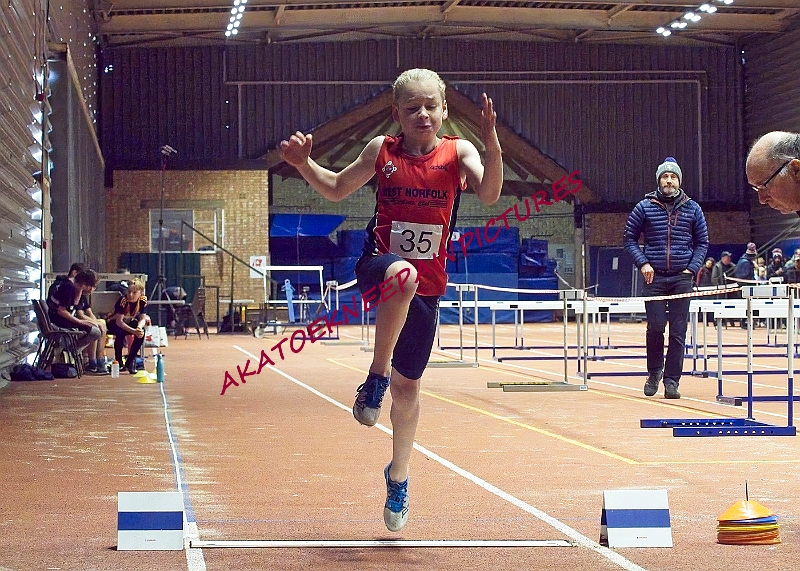 20221126AN INDOOR NOV0047A.JPG