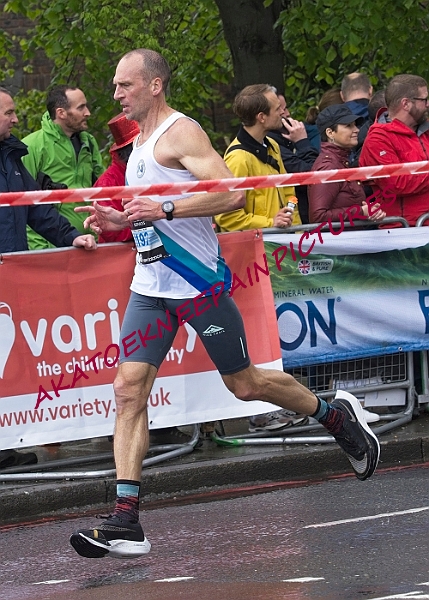 20230423LONDONMARATHON0304A.JPG
