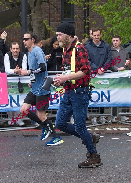 20230423LONDONMARATHON0458A.JPG
