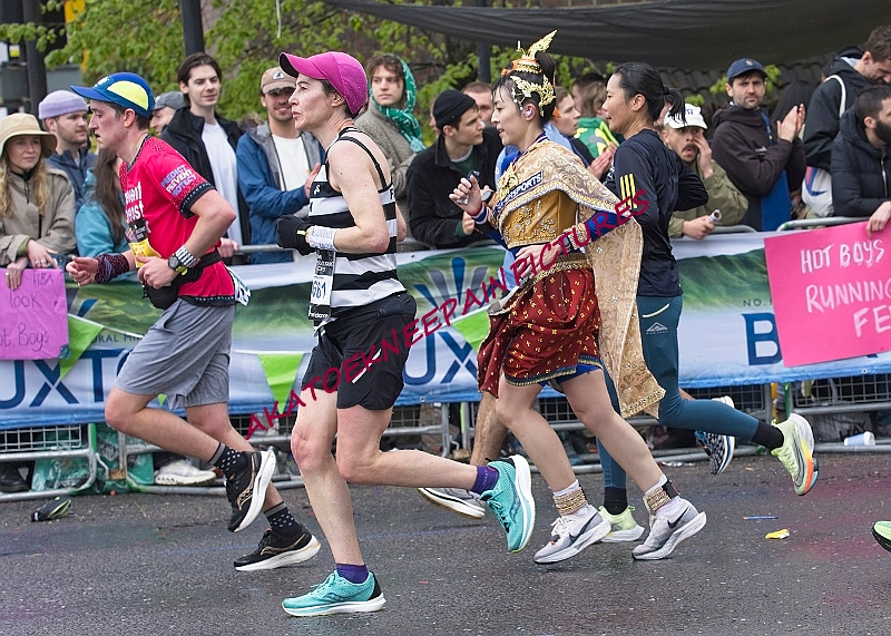 20230423LONDONMARATHON0488A.JPG