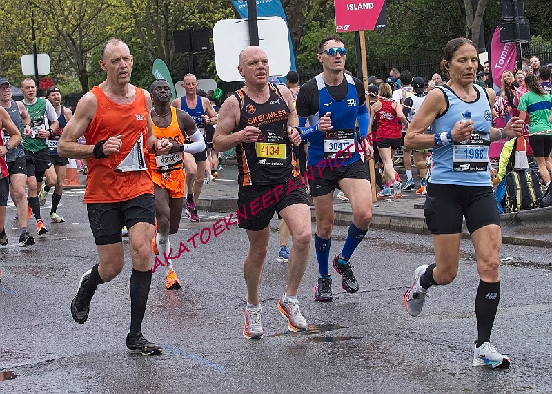 20230423LONDONMARATHON0688A.JPG