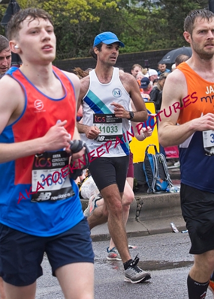 20230423LONDONMARATHON0719A.JPG