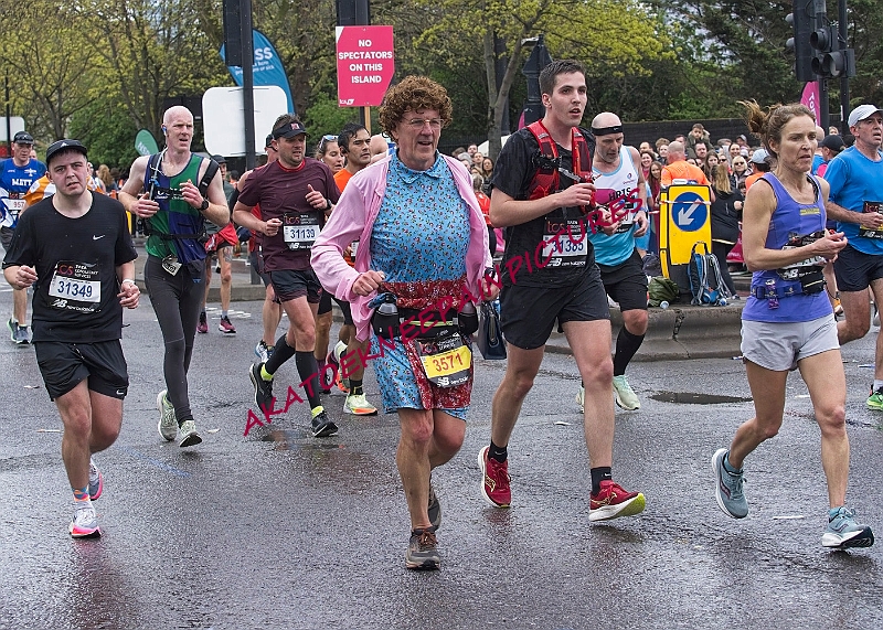 20230423LONDONMARATHON0793A.JPG