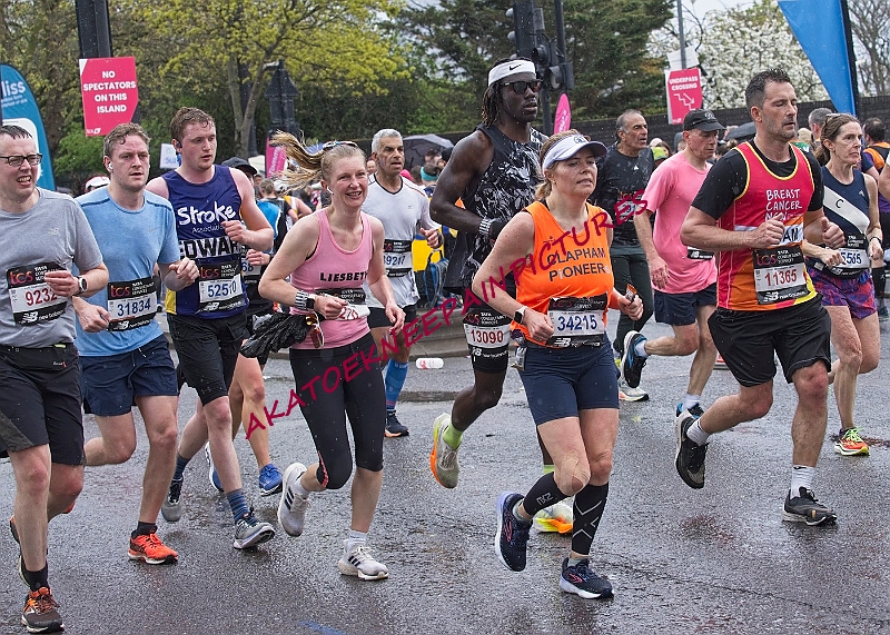 20230423LONDONMARATHON0815A.JPG